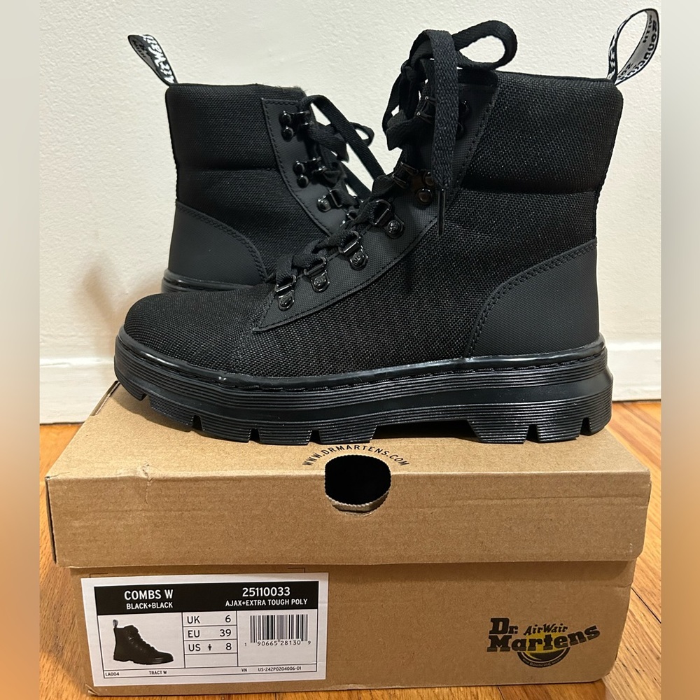 NEVER WORN DR. MARTENS